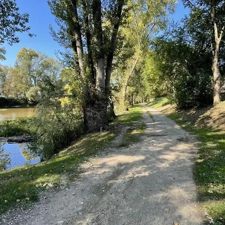 Historique A Avec Jardin Et Wifi Inclus - Fr-1-381-635 Дом отдыха