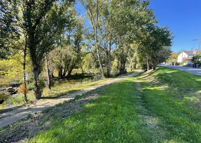 Historique A Avec Jardin Et Wifi Inclus - Fr-1-381-635 *