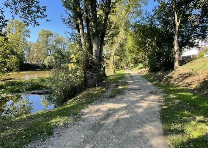 Historique A Avec Jardin Et Wifi Inclus - Fr-1-381-635 Σπίτι διακοπών